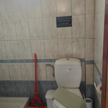 Elena Hotel *