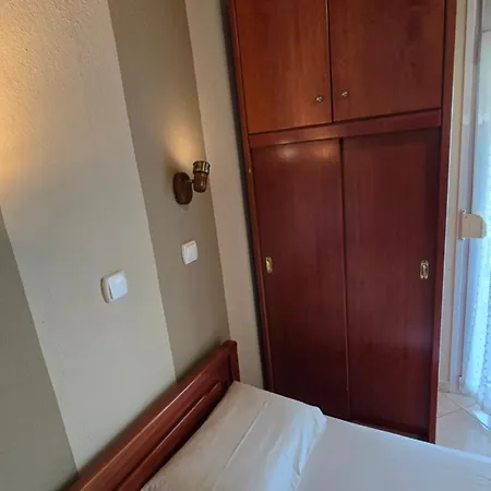 Hotel Elena Potos